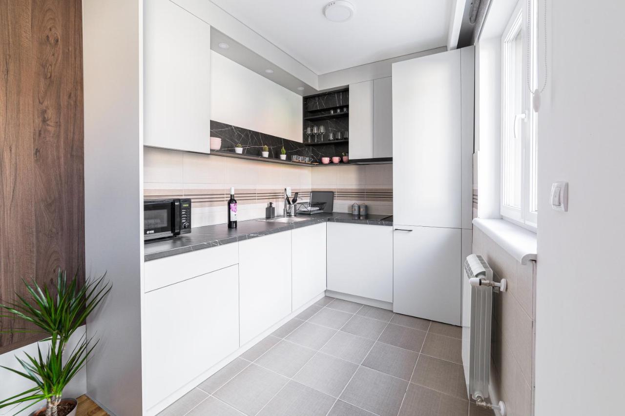 Djokic Apartments Kragujevac Kültér fotó
